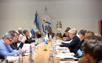 El Gobierno intimó a la AFA y a la Superliga para que den “explicaciones” sobre sus balances