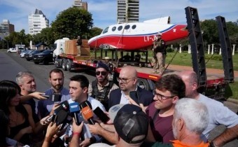 Aviones y autos de lujo, entre los bienes subastados al delito en Santa Fe