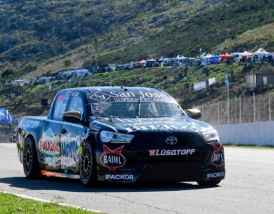Balcarce fue una fiesta con el TC Pick Up y Hernán Palazzo tuvo su festejo inolvidable