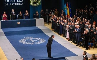 Lionel Messi recibió el Premio Princesa de Asturias en España